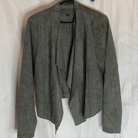 Blank NYC Jackets & Coats Blank Nyc Green Faux Suede High Low Open
